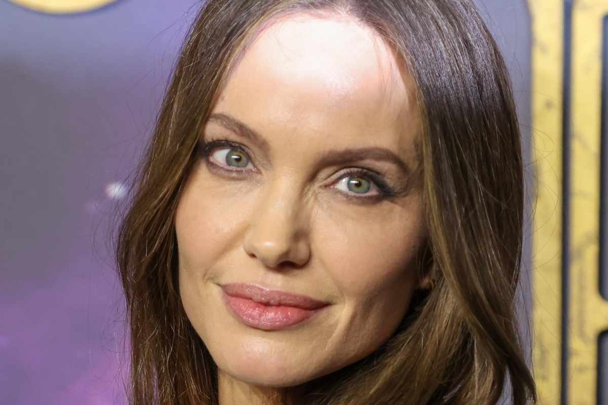 Angelina Jolie, che trasformazione