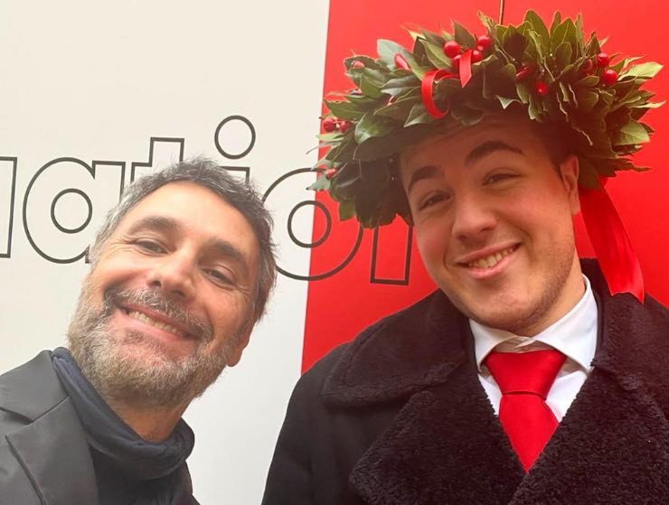 La foto di Alessandro Leon e Raoul Bova diventa virale